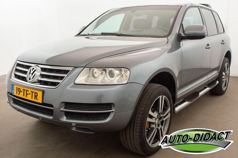 Gebraucht VW Touareg 280 PS (205 kW) 2006 Grau SUV