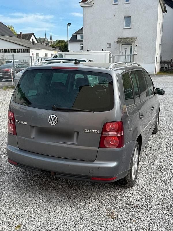 Używany VW Touran 170 KM (125 kW) 2007 Szary Minivan