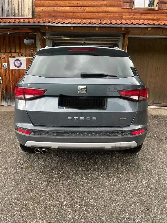 Gebraucht Seat Ateca 4Drive 190 PS (139 kW) 2020 Grau SUV