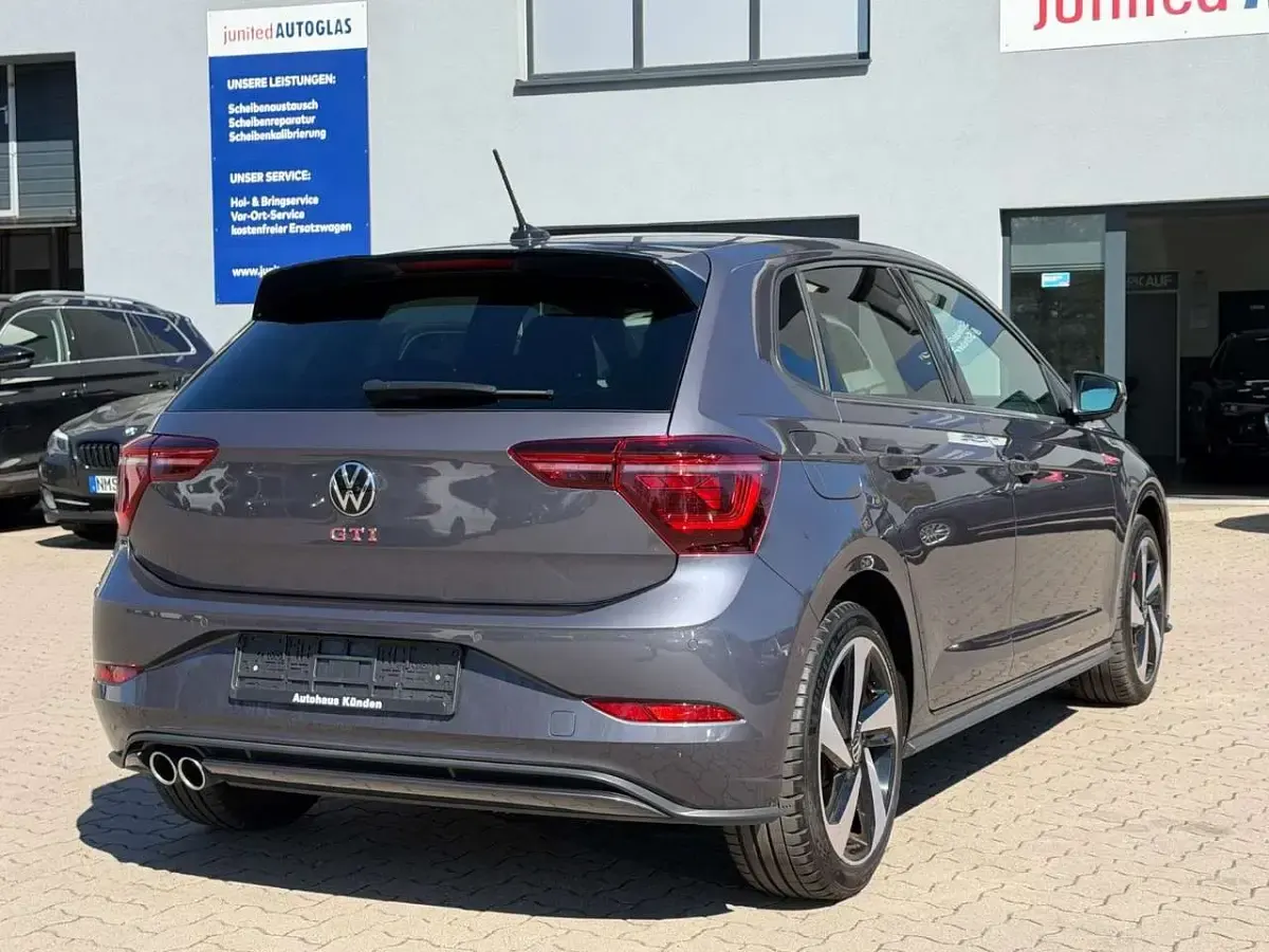 Gebraucht VW Polo IQ Drive 207 PS (152 kW) 2024 Grau Kleinwagen