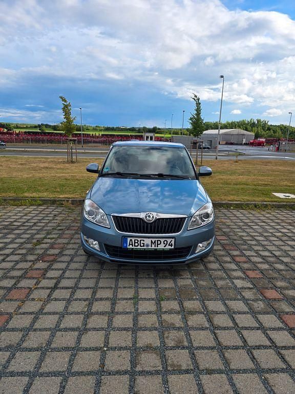 Grau Gebraucht 2010 Skoda Fabia Sport Kombi | 2.750 € (Superpreis) - Bild 1/4
