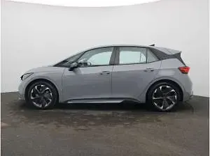 Second-hand Cupra Born 150 kW (204 CP) 2024 Gri Hatchback