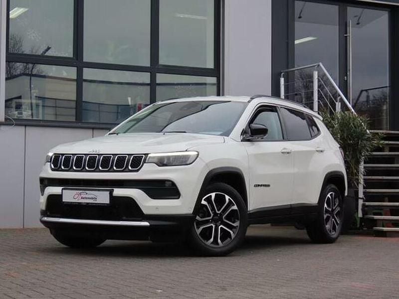 Gebraucht Jeep Compass 150 PS (110 kW) 2022 Alpine white SUV