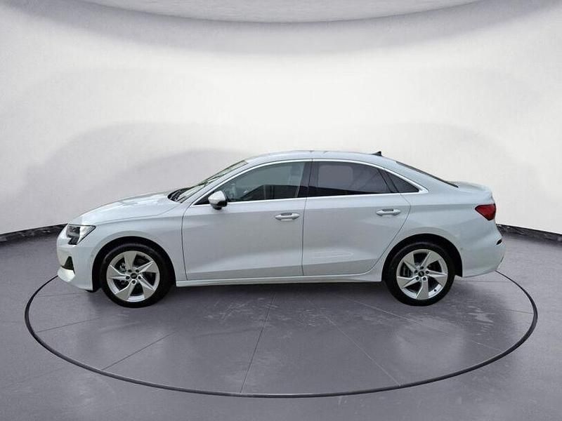 Używany Audi A3 Advanced Plus 150 KM (110 kW) 2024 Biały Sedan/Limuzyna