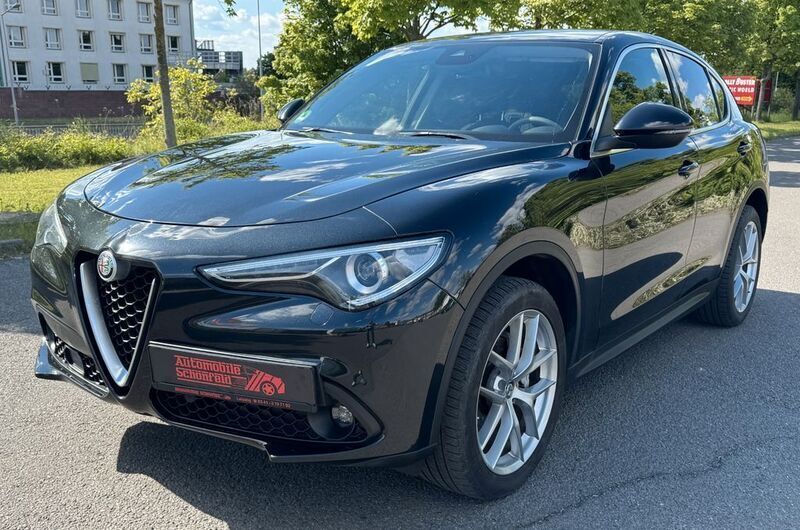 Colore esterno (nero vulcano, Gebraucht 2017 Alfa Romeo Stelvio Super SUV | 22.800 € - Bild 1/4