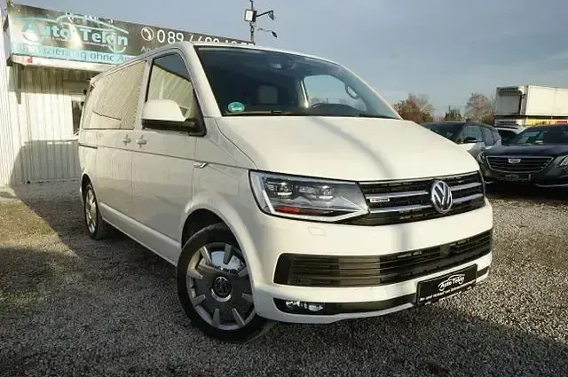 Usata VW Multivan Comfortline 204 CV (150 kW) 2017 Andere Monovolume