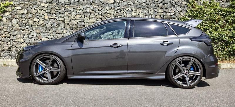 Gebraucht Ford Focus Sport 420 PS (308 kW) 2018 Grau Limousine