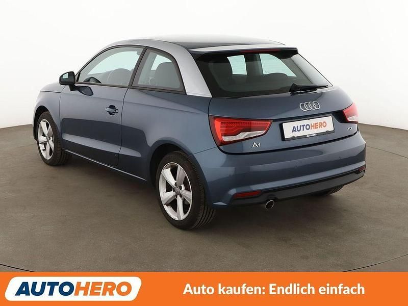 Gebraucht Audi A1 Design 90 PS (66 kW) 2017 Blau Kleinwagen