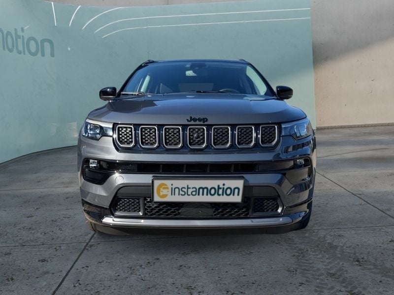 Gebraucht Jeep Compass 131 PS (96 kW) 2023 Grün SUV