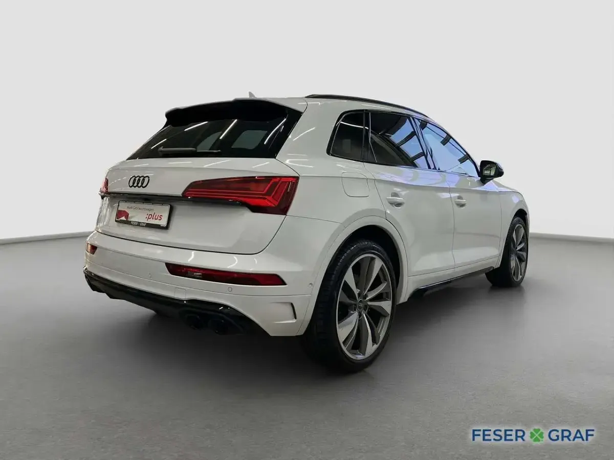 Gebraucht Audi SQ5 Ambiente 341 PS (250 kW) 2024 Gletscherweiß metallic SUV