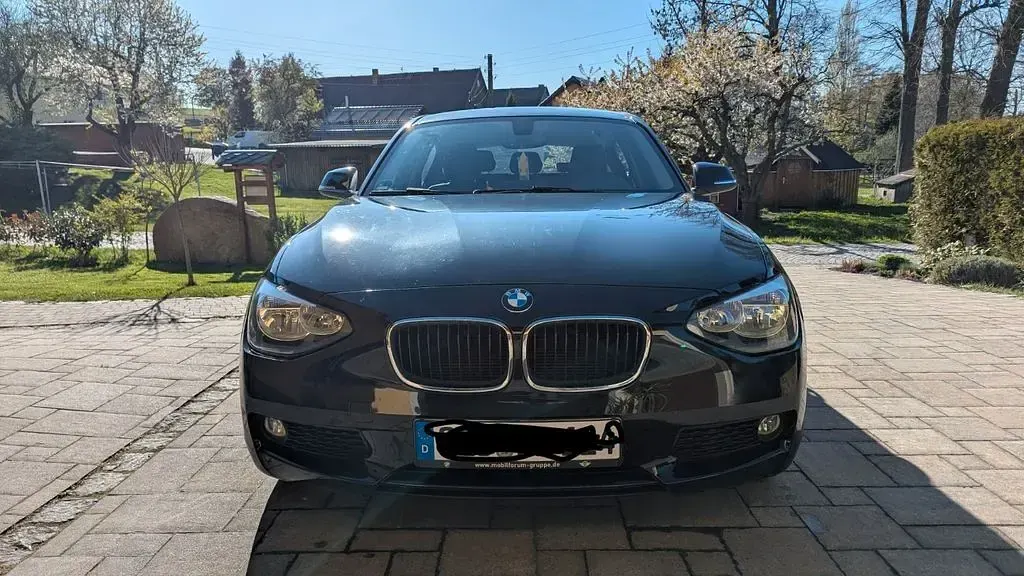 Gebraucht BMW 116 136 PS (100 kW) 2014 Schwarz Kleinwagen