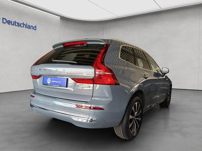 Gebraucht Volvo XC60 Plus 197 PS (144 kW) 2022 Thunder grey metallic SUV