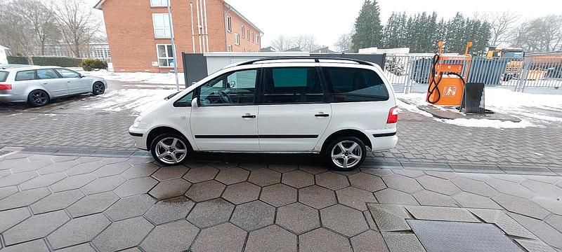 Gebraucht Ford Galaxy 116 PS (85 kW) 2005 Weiß Van / Kleinbus
