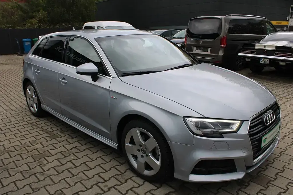 Gebraucht Audi A3 S-Line 150 PS (110 kW) 2018 Silber Limousine