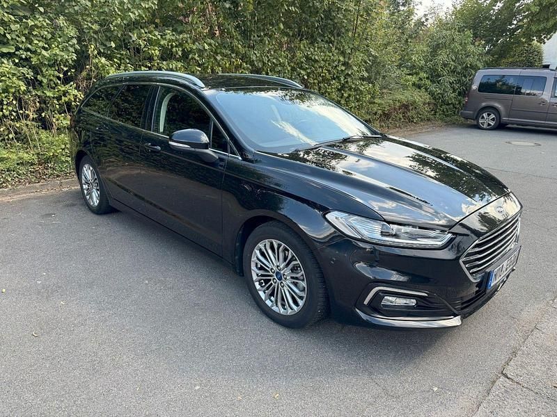 Schwarz Gebraucht 2021 Ford Mondeo Titanium Kombi | 17.100 € (Guter Preis) - Bild 1/4