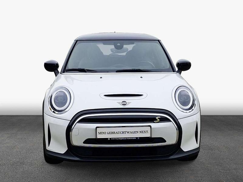 Gebraucht Mini Cooper SE Classic 135 kW (184 PS) 2023 Nanuq white metallic Kleinwagen