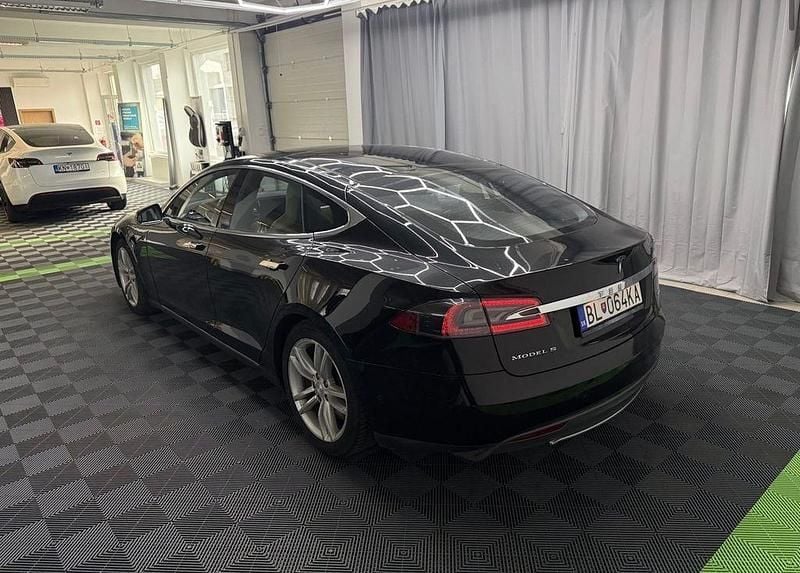 Gebraucht Tesla Model S 309 kW (421 PS) 2015 Schwarz Kleinwagen