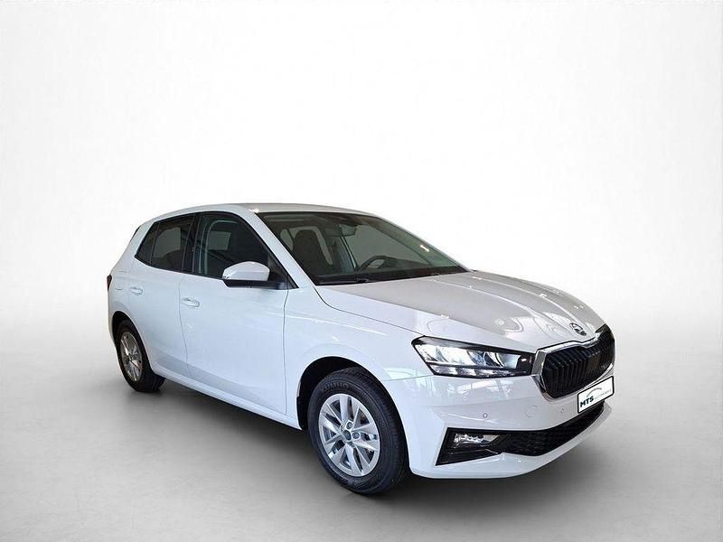 Neu Skoda Fabia Selection 95 PS (69 kW) 2025 Weiß Kleinwagen