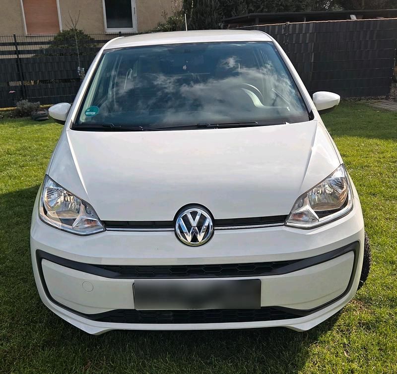 Gebraucht VW up! 60 PS (44 kW) 2018 Weiß Kleinwagen