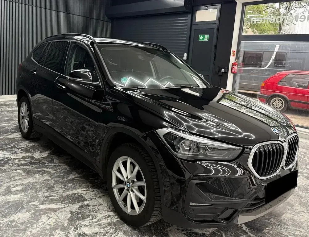 Gebraucht BMW X1 Advantage 136 PS (100 kW) 2022 Schwarz SUV