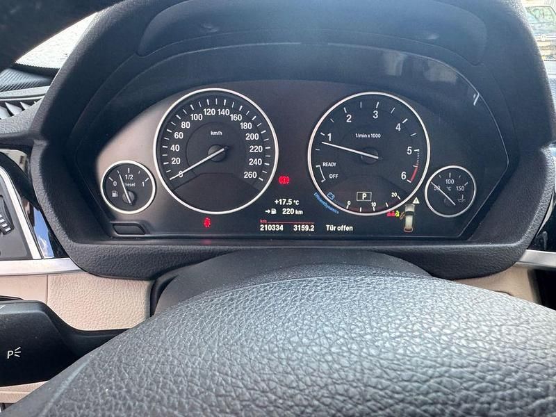 Second-hand BMW 320 190 CP (139 kW) 2017 Alb Break