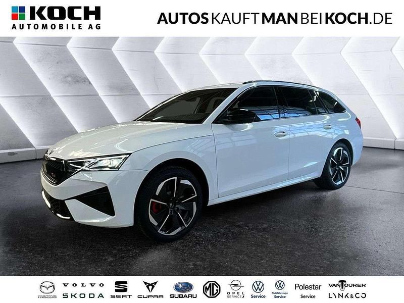Moonweiß Gebraucht 2025 Skoda Octavia RS Kombi | 39.970 € (Fairer Preis) - Bild 1/4