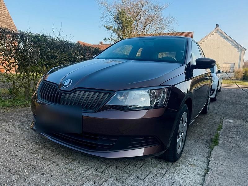 Gebraucht Skoda Fabia 60 PS (44 kW) 2017 Braun Kleinwagen