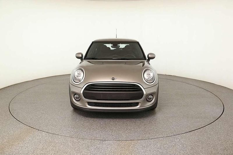 Second-hand Mini ONE 102 CP (75 kW) 2019 Argintiu Hatchback