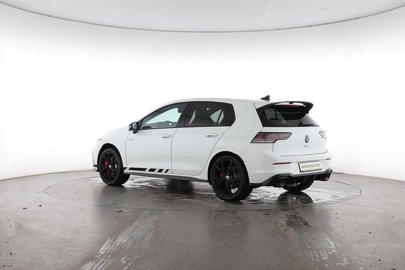 Gebraucht VW Golf VIII GTI 300 PS (220 kW) 2026 Pure white Limousine