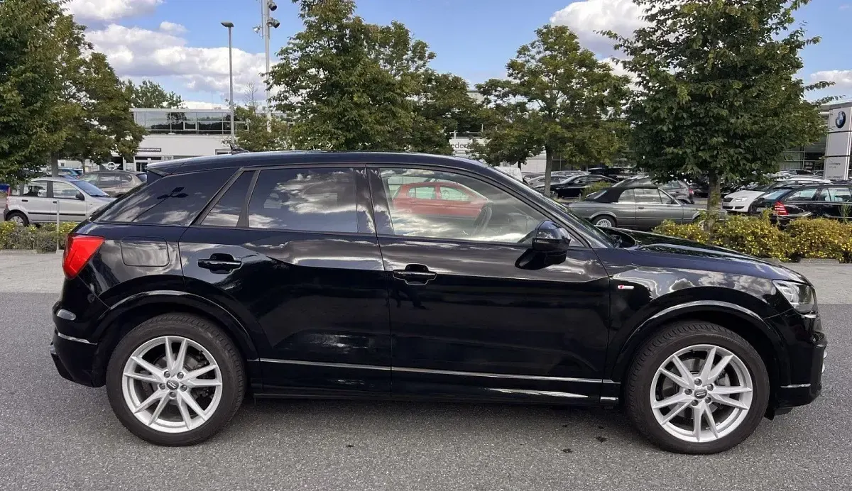 Gebraucht Audi Q2 Sport 190 PS (139 kW) 2019 Schwarz SUV