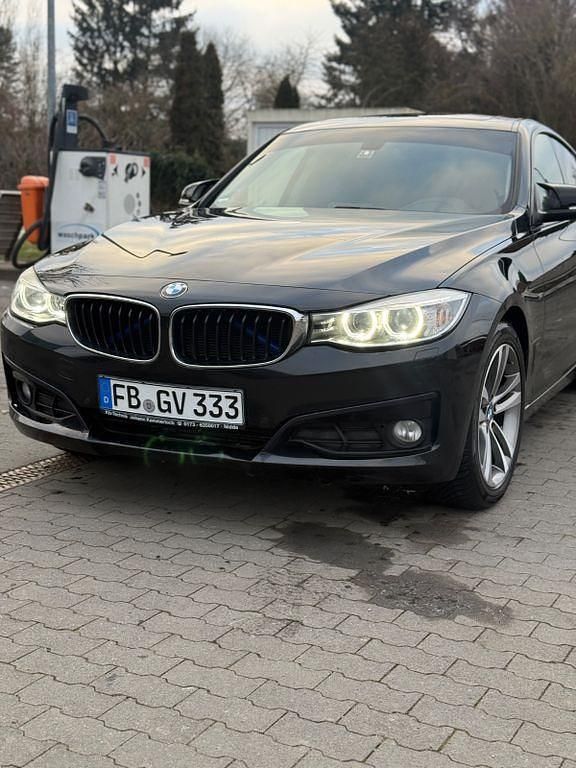 Gebraucht BMW 320 Gran Turismo Sport Line 184 PS (135 kW) 2013 Schwarz Limousine