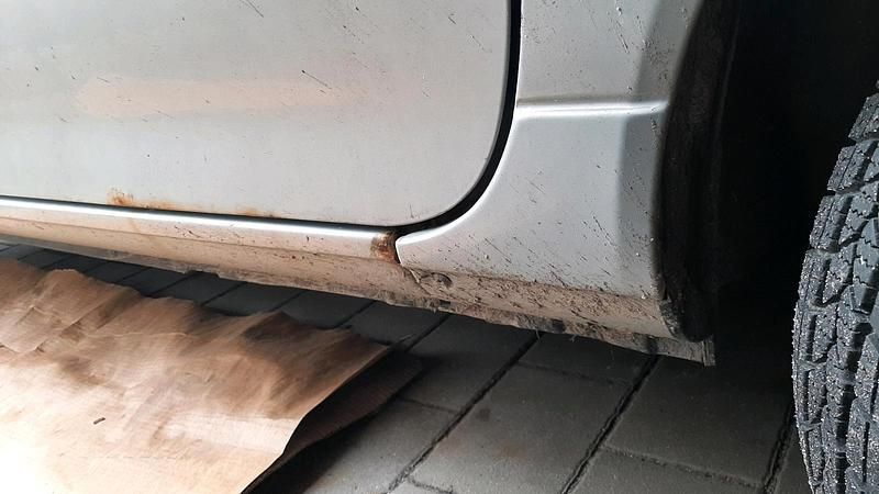 Gebraucht Renault Twingo 54 PS (39 kW) 2003 Silber Kleinwagen