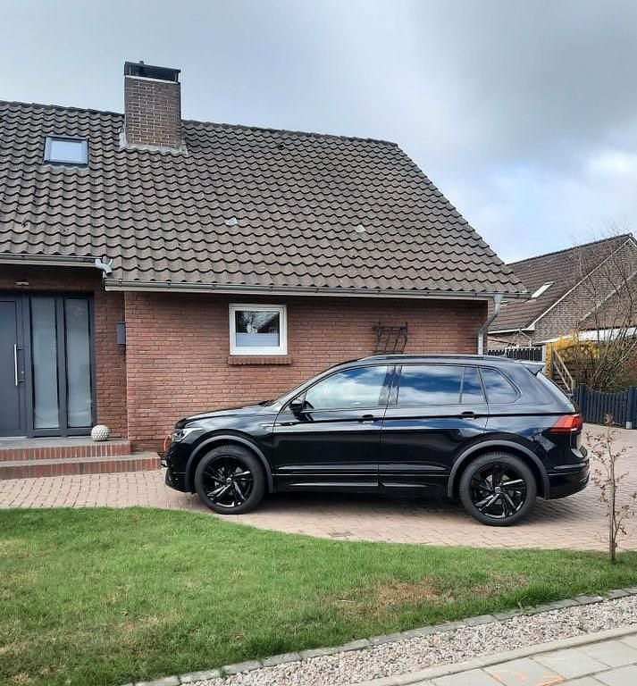 Gebraucht 2024 VW Tiguan R-line SUV | 36.999 € (Guter Preis) - Bild 1/4