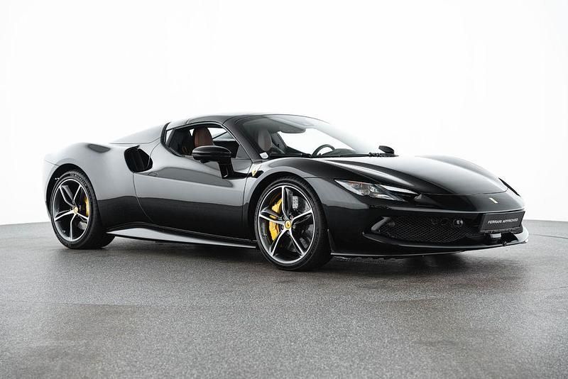 Gebraucht Ferrari 296 829 PS (609 kW) 2023 Schwarz Cabrio