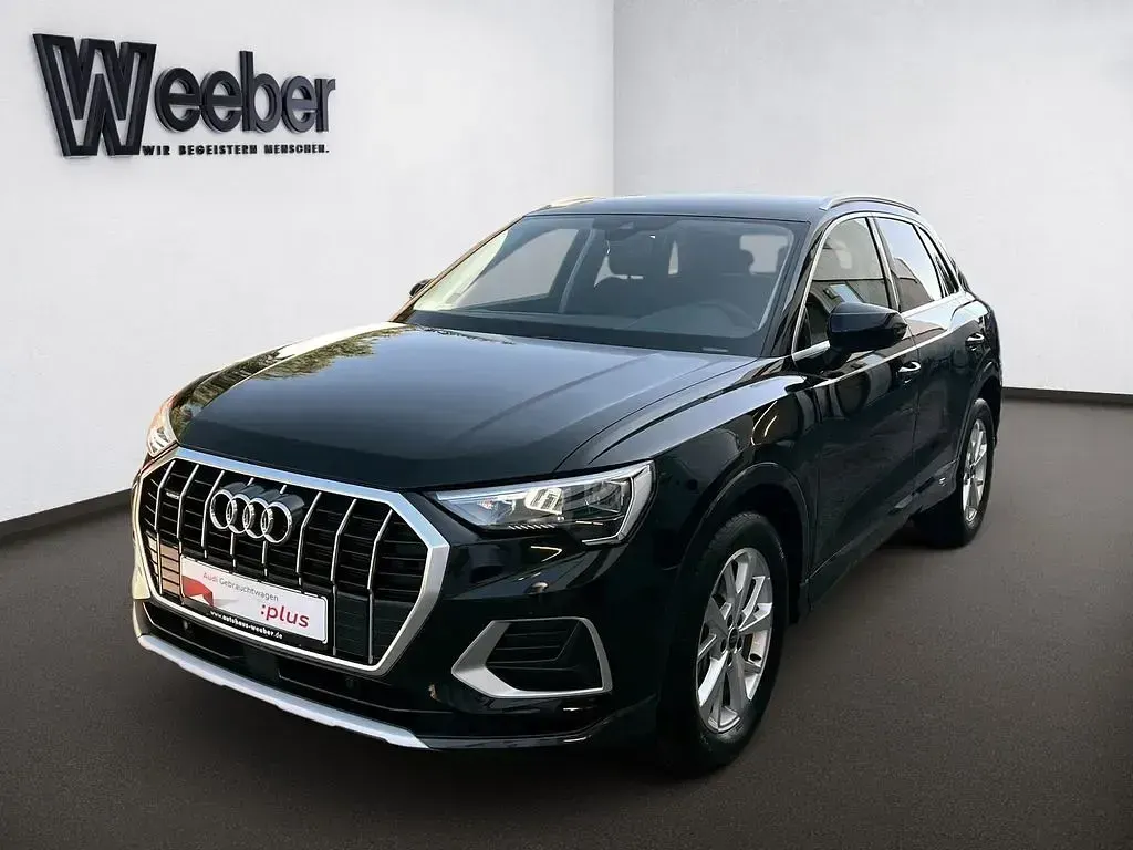 Gebraucht Audi Q3 Comfort 190 PS (139 kW) 2025 Mythosschwarz metallic SUV