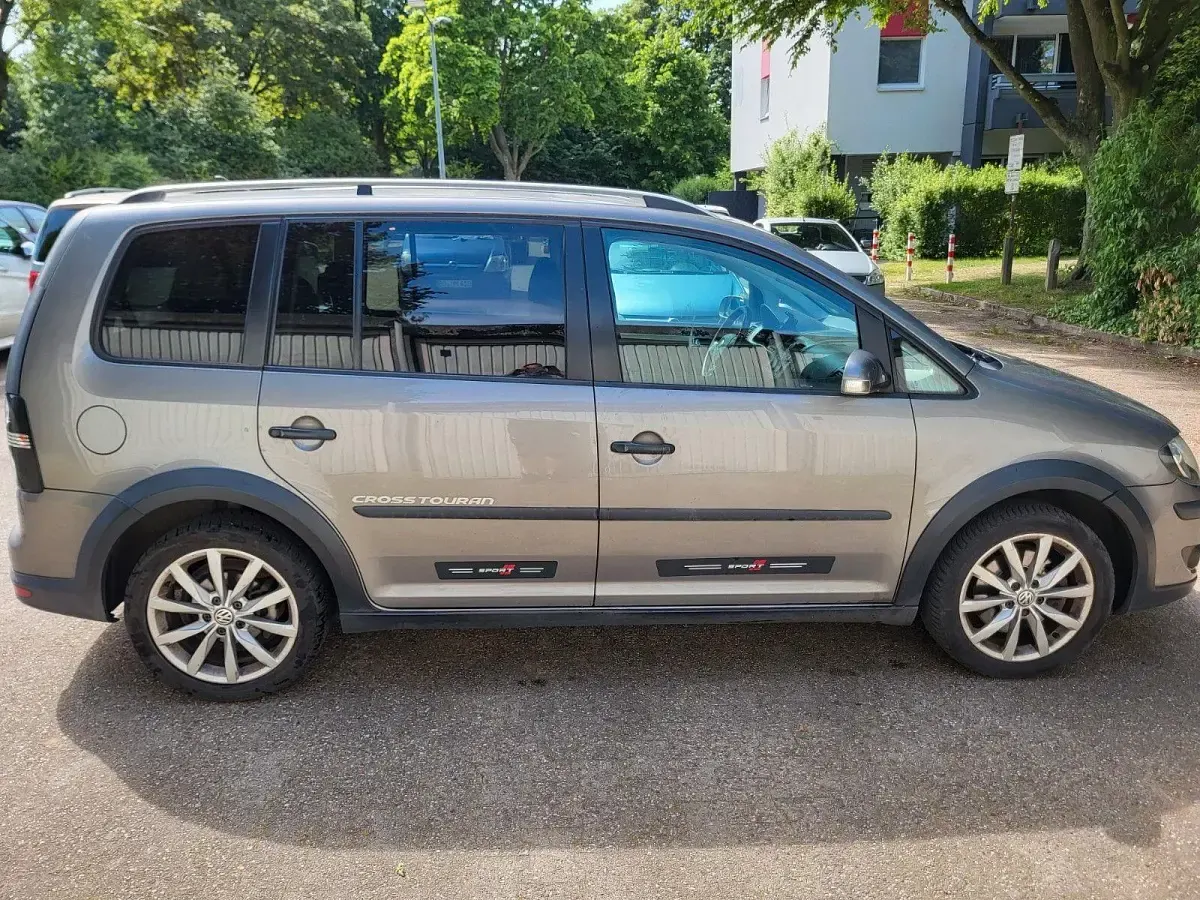 Gebraucht VW Touran 170 PS (125 kW) 2009 Grau Van / Kleinbus