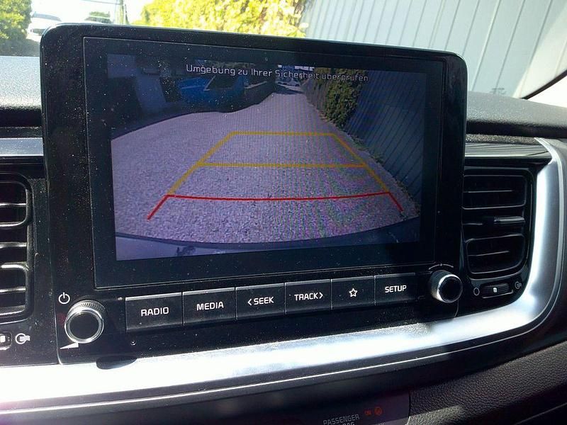 Gebraucht Kia Stonic Silver 101 PS (74 kW) 2022 Silber SUV