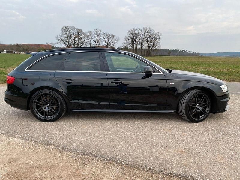 Używany Audi A4 S-Line 190 KM (139 kW) 2015 Czarny Kombi
