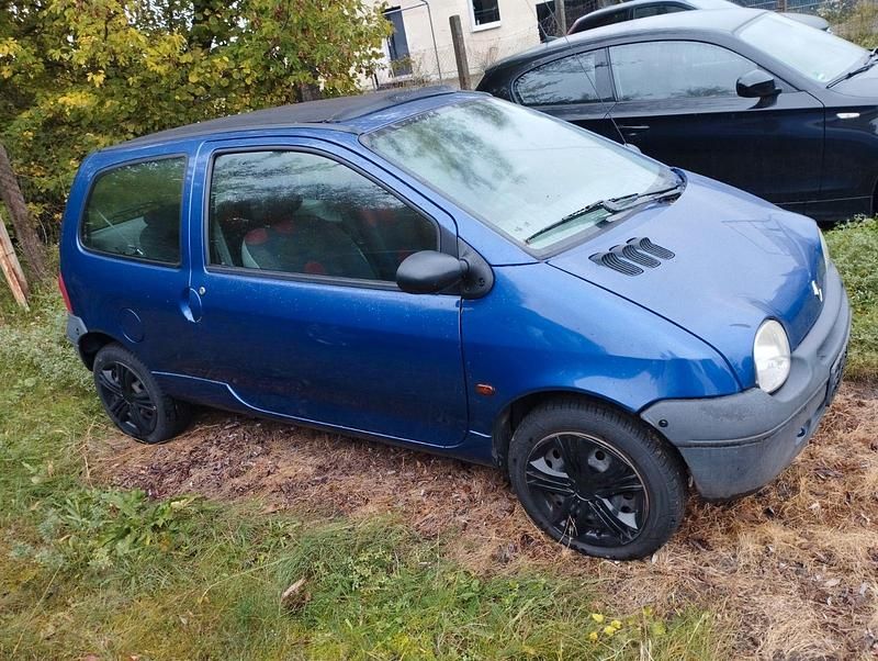 Violet Gebraucht 2002 Renault Twingo Authentique Kleinwagen | 999 € (Guter Preis) - Bild 1/4