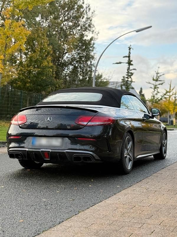 Gebraucht Mercedes C250 211 PS (155 kW) 2016 Schwarz Cabrio