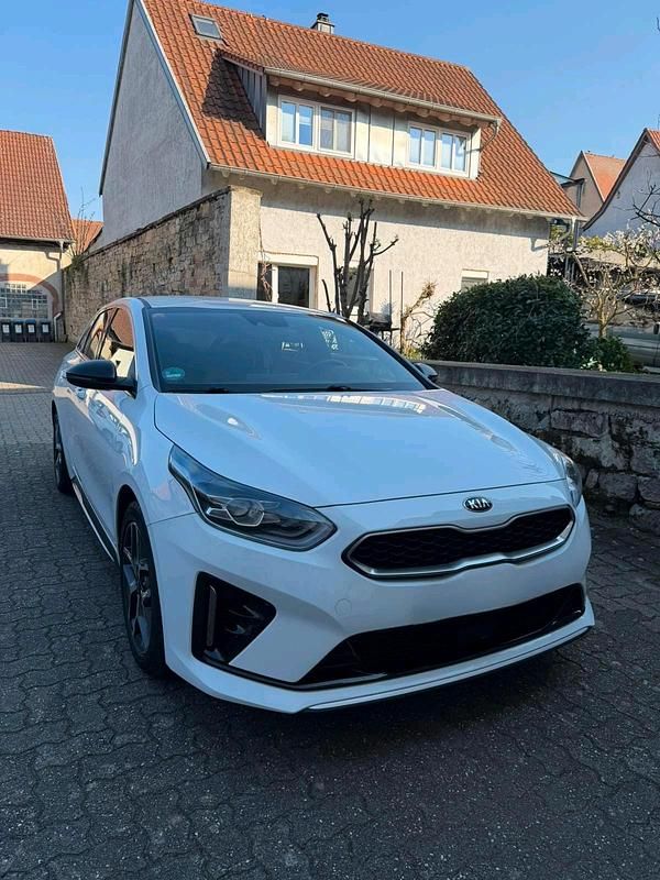 Gebraucht Kia ProCeed GT-Line 120 PS (88 kW) 2020 Weiß Kombi