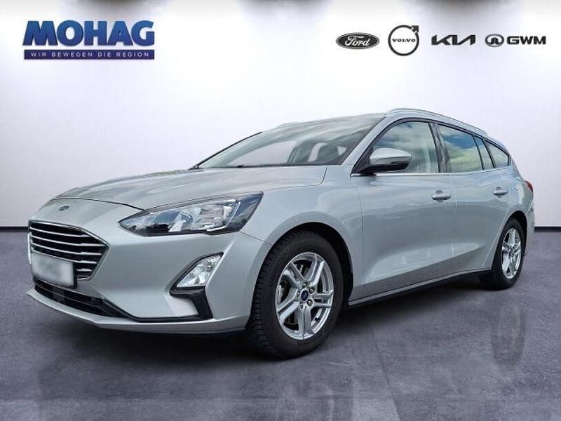 Silber Gebraucht 2021 Ford Focus Cool & Connect Kombi | 15.490 € (Fairer Preis) - Bild 1/4