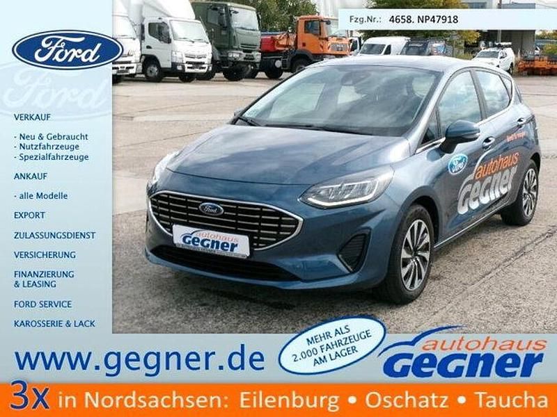 Chrome blue metallic Gebraucht 2022 Ford Fiesta Titanium Kleinwagen | 13.740 € (Superpreis) - Bild 1/4