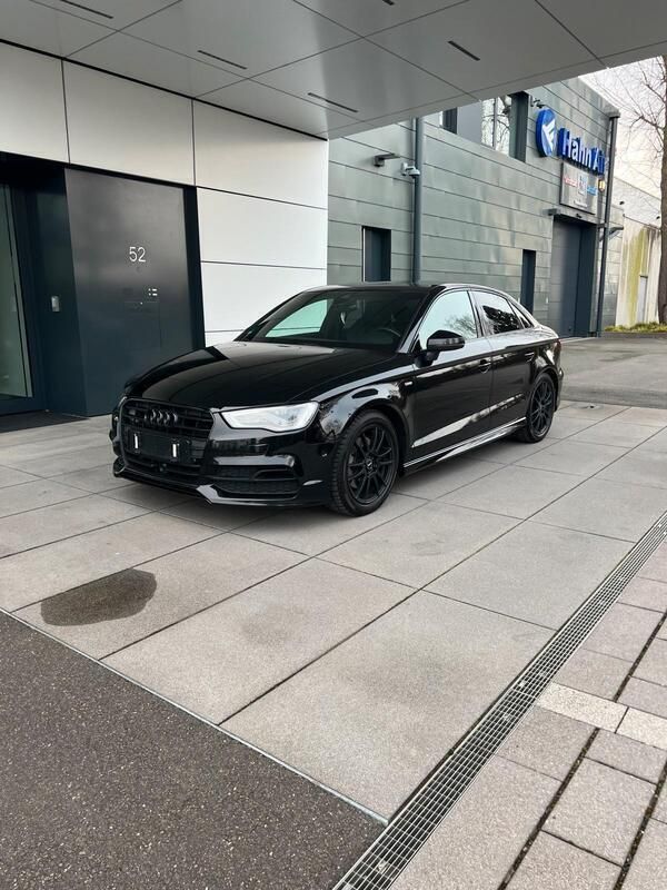 Schwarz Gebraucht 2014 Audi A3 S-Line Limousine | 21.900 € - Bild 1/4