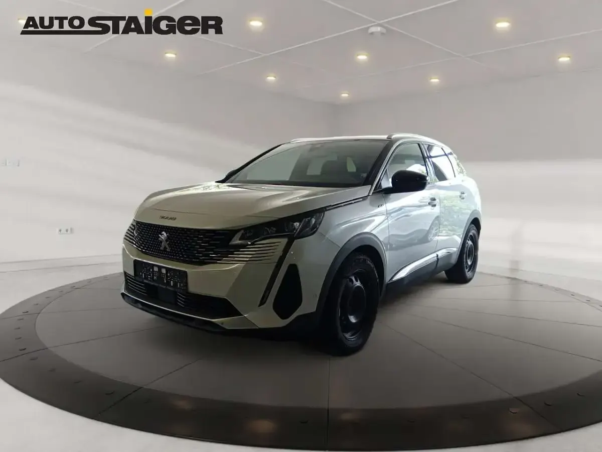 Gebraucht Peugeot 3008 GT 131 PS (96 kW) 2022 Weiß SUV