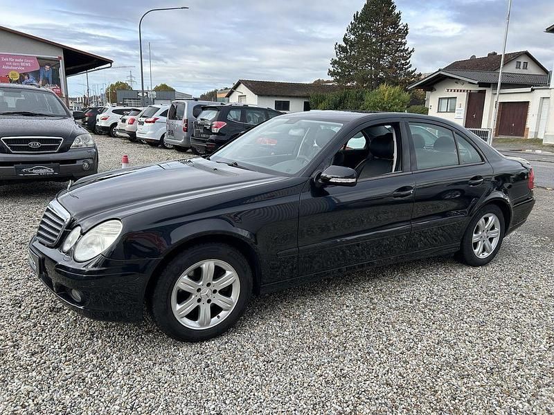 Schwarz Gebraucht 2007 Mercedes E200 Limousine | 5.990 € (Fairer Preis) - Bild 1/4