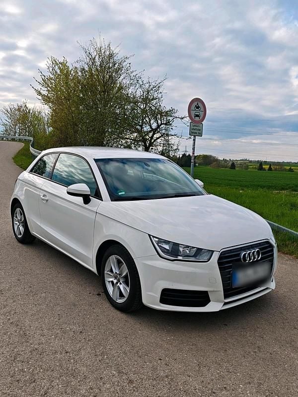Second-hand Audi A1 90 CP (66 kW) 2015 Alb Hatchback