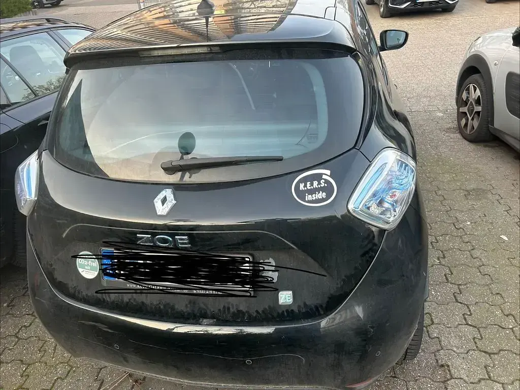 Gebraucht Renault Zoe Intens 42 kW (58 PS) 2015 Schwarz Kleinwagen
