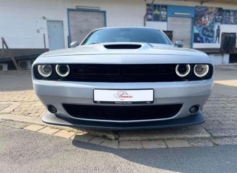 Gebraucht Dodge Challenger SXT 309 PS (227 kW) 2023 Grau Coupé