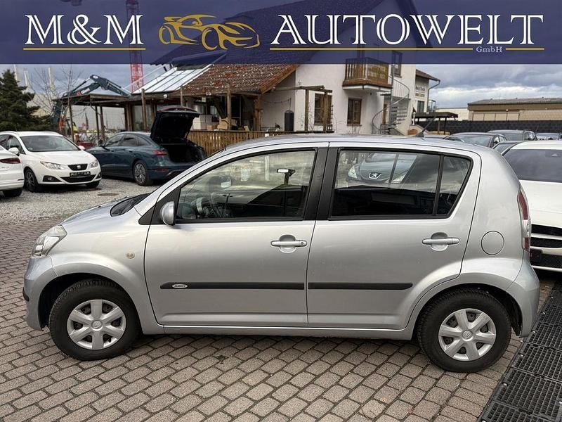 Gebraucht Subaru Justy 69 PS (50 kW) 2009 Silber Kleinwagen